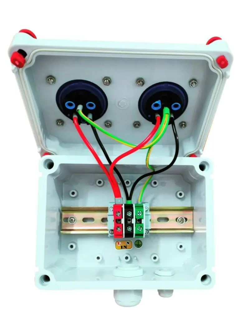 Industrial-plug-and-socket-Enclosure-Single-Phase-32A-2way-INSIDE-767x1024